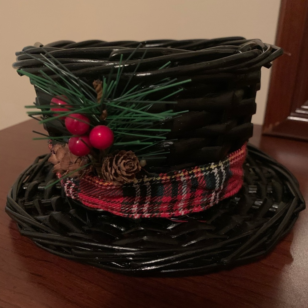 Weaved Wood Christmas Decor
